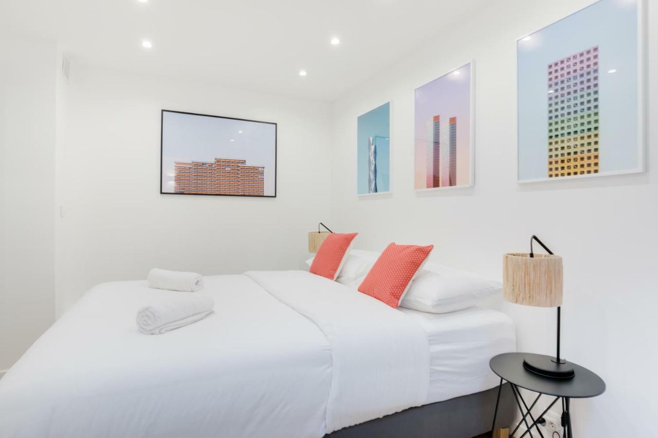 Loft Design For 8 People In Heart Of Appartement Parijs